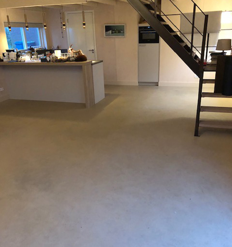 Betonvloer reinigen 3